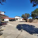 River Inn Motel