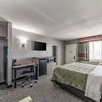 Quality Inn I-10 East Near Frost Bank Center