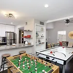 Cozy Alamo Villa Game Tables Private Patio