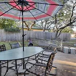Antlers - A Birdy Vacation Rental
