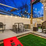 Luxury 6Br/5Ba + Hot Tub Near Dt