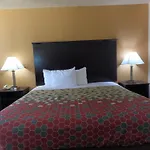 Econo Lodge Inn & Suites Downtown Northeast Near Fort Sam Houston