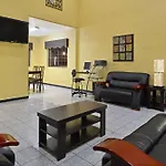 Super 8 by Wyndham San Antonio/Riverwalk Area