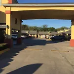 Raintree Inn And Suites