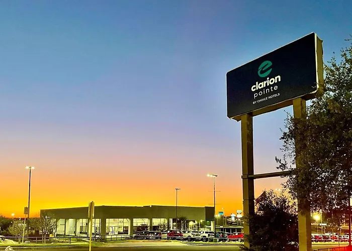 Clarion Pointe Near Medical Center