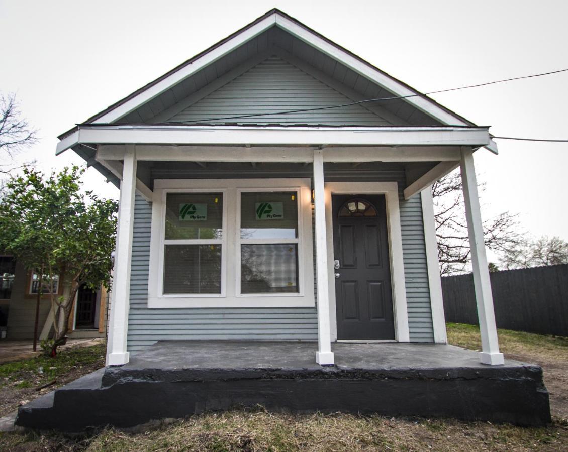 Douglas Way Remodeled House Near Downtown 1ba/1ba San Antonio
