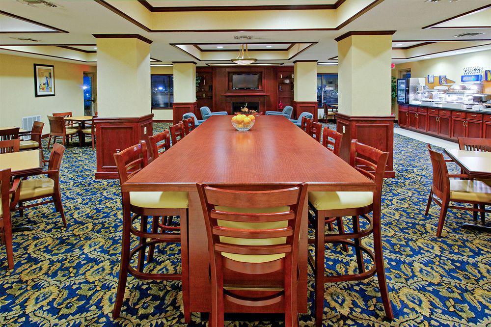 Express & West Sea World Area By Ihg San Antonio