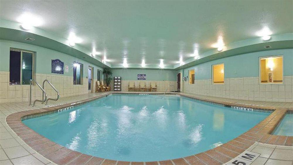 Hotel Express & West Sea World Area By Ihg