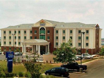 Express & West Sea World Area By Ihg 3* San Antonio