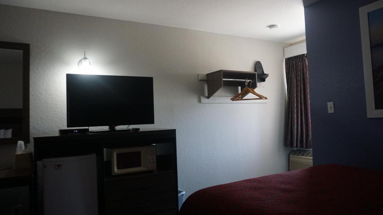 Motel La Villita *