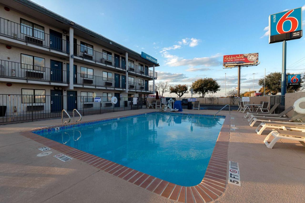6-san Antonio, Tx - West Seaworld 2*
