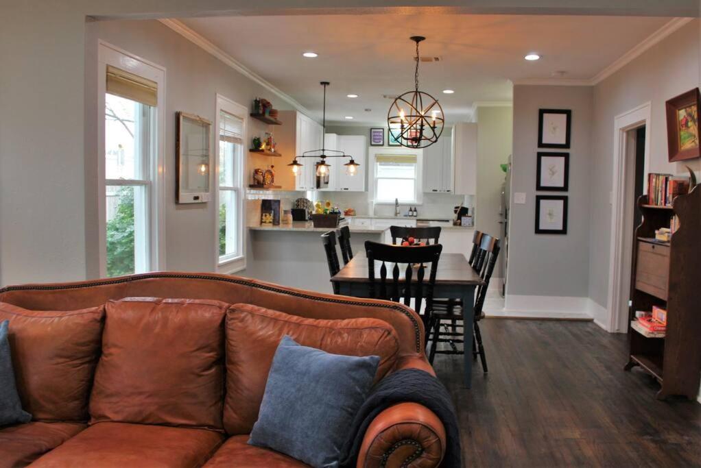 Holiday home Casamagnolia - Cheerful 3-bdrm Home, Free Parking, 30 Days Or More *