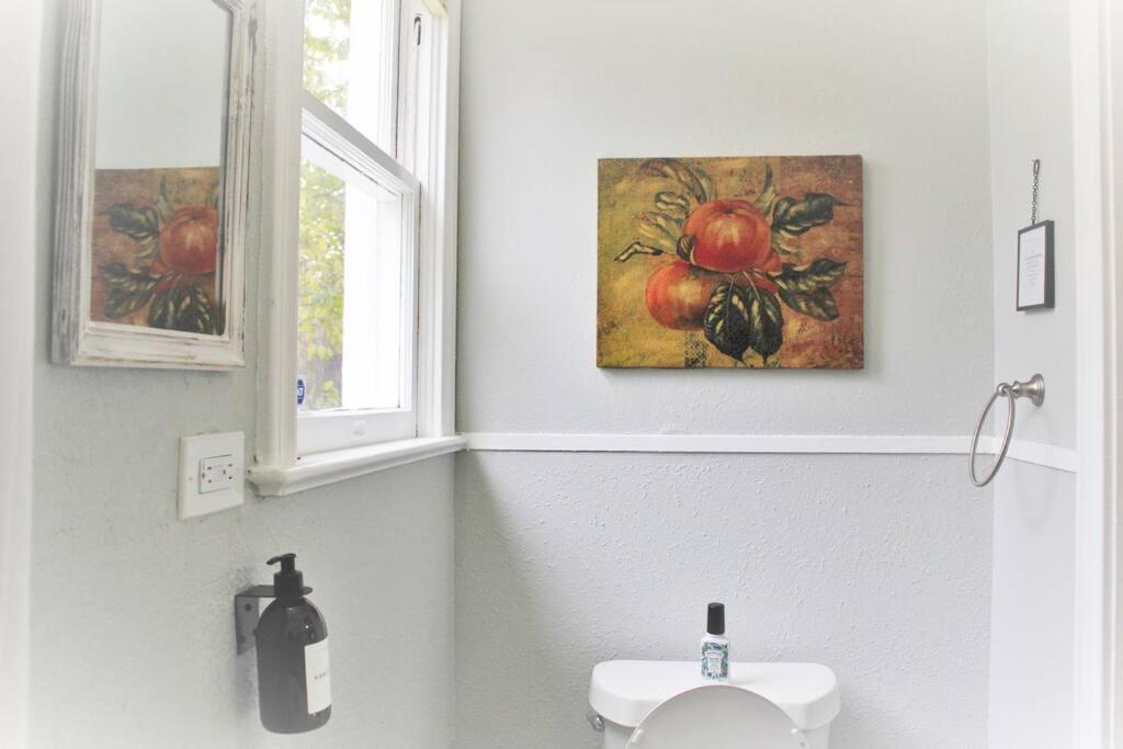 Holiday home Casamagnolia - Cheerful 3-bdrm Home, Free Parking, 30 Days Or More