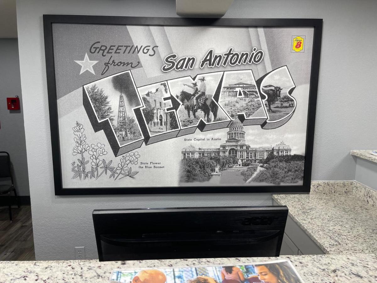 Hotel Super 8 By Wyndham Downtown Ne San Antonio