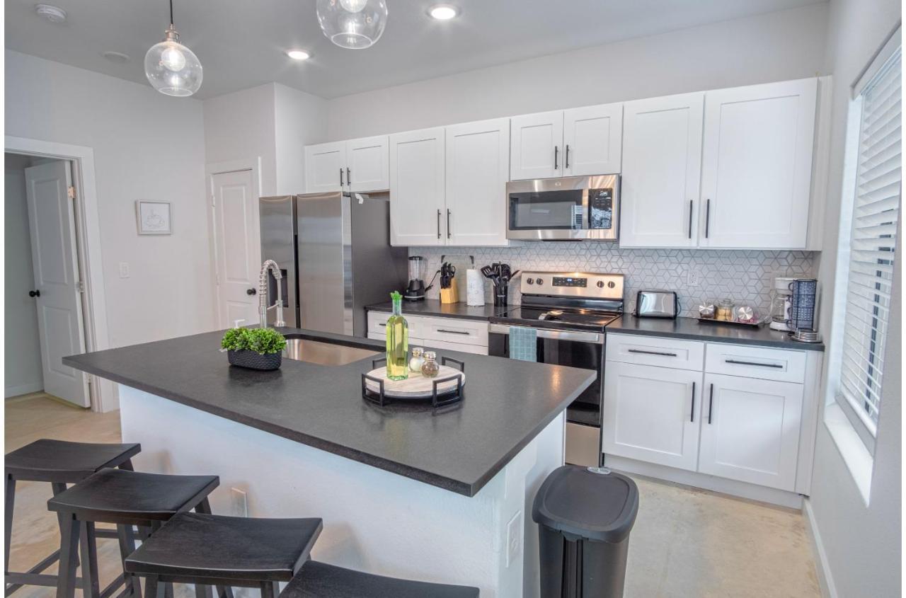 Brand New Stylish 3br2ba Near Exciting Downtown * San Antonio