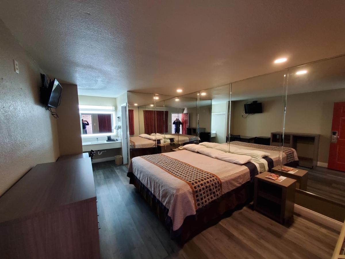 Hotel River San Antonio