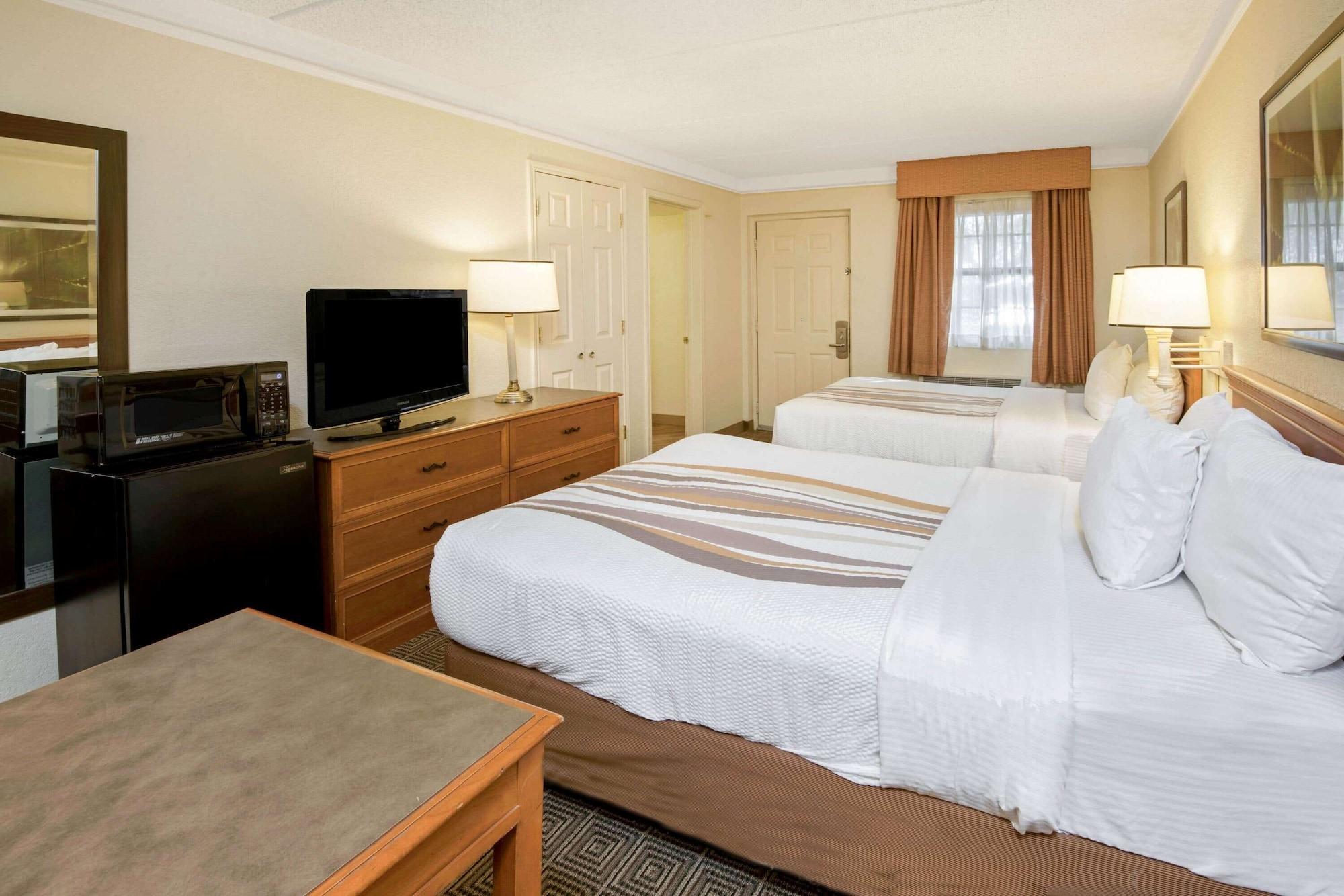 La Quinta By Wyndham Market Square Hotel 3*