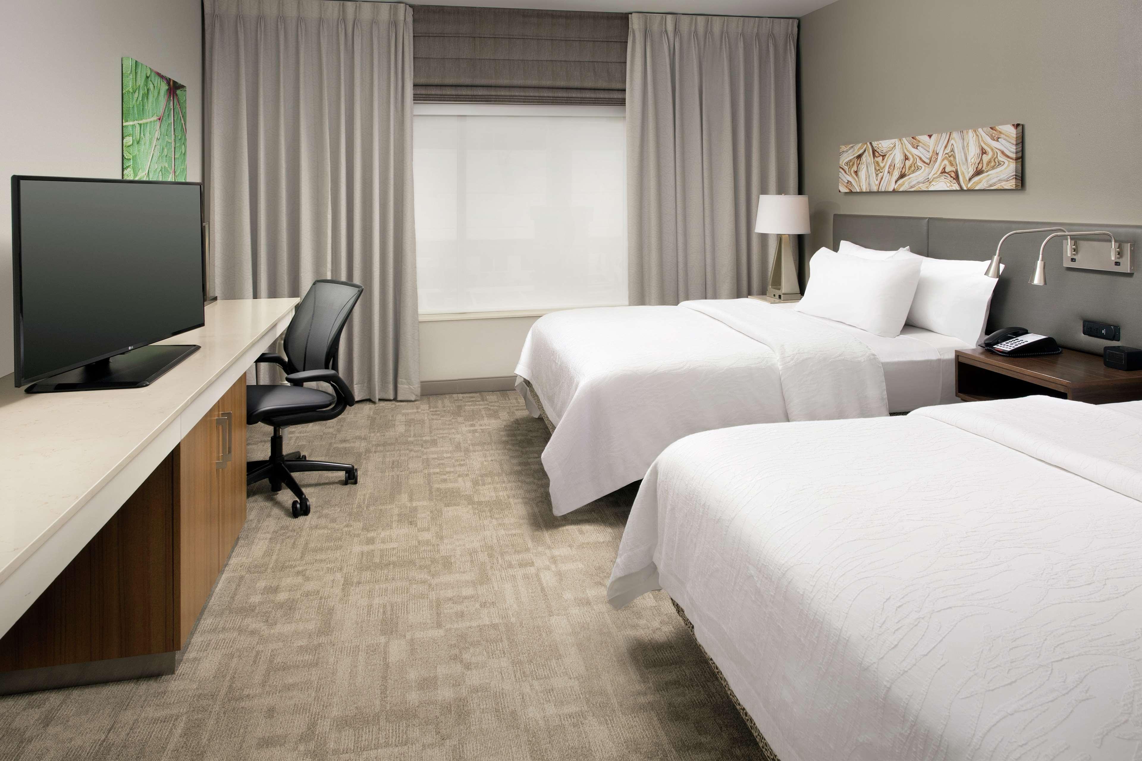 Hilton Garden Airport South San Antonio