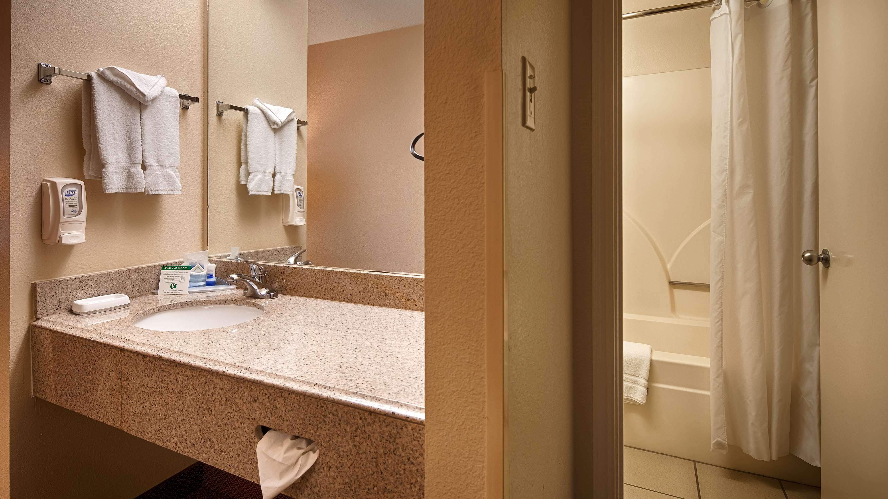 Surestay Plus By Best Western Fiesta 3* San Antonio