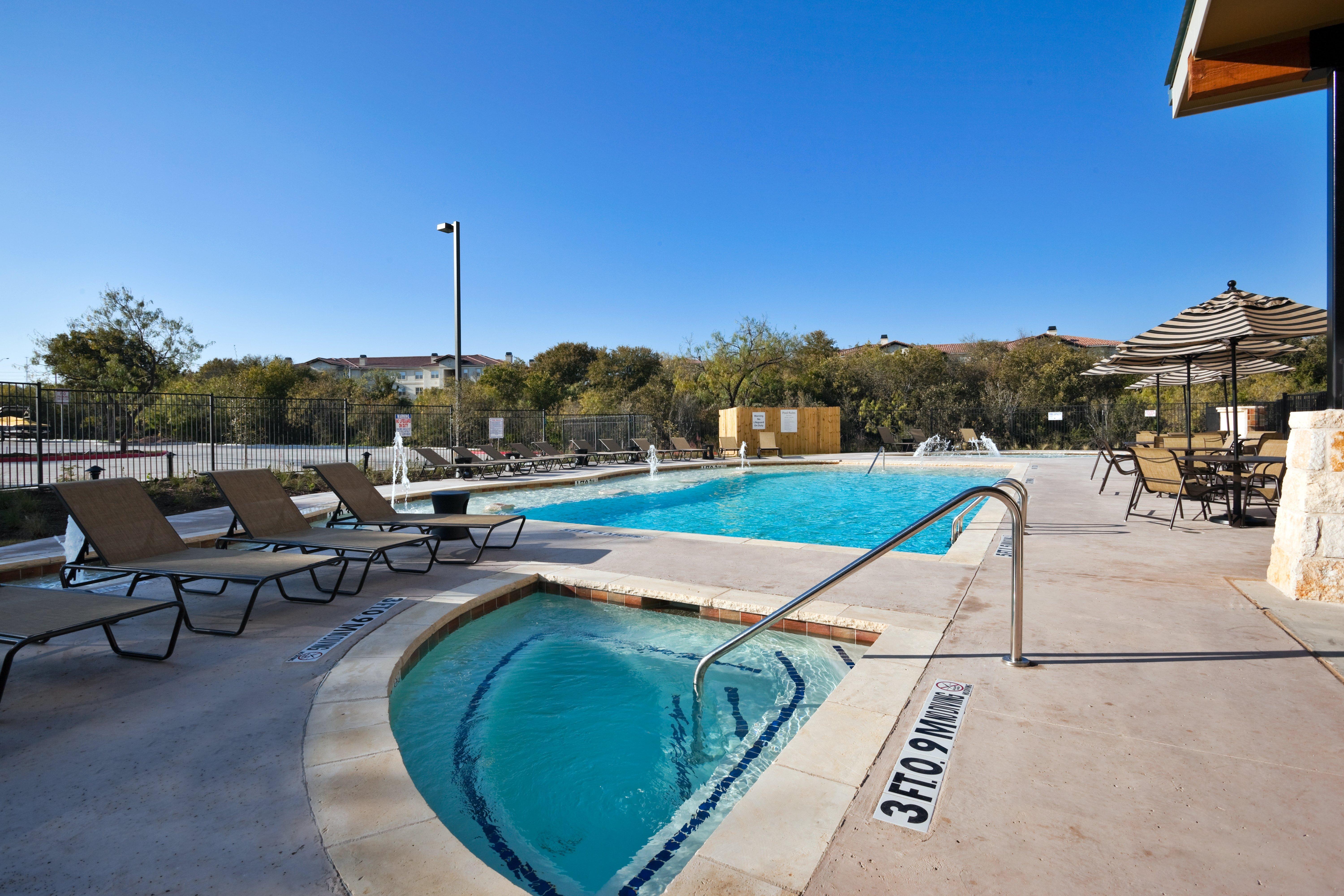 Northwest- Seaworld Area By Ihg Resort