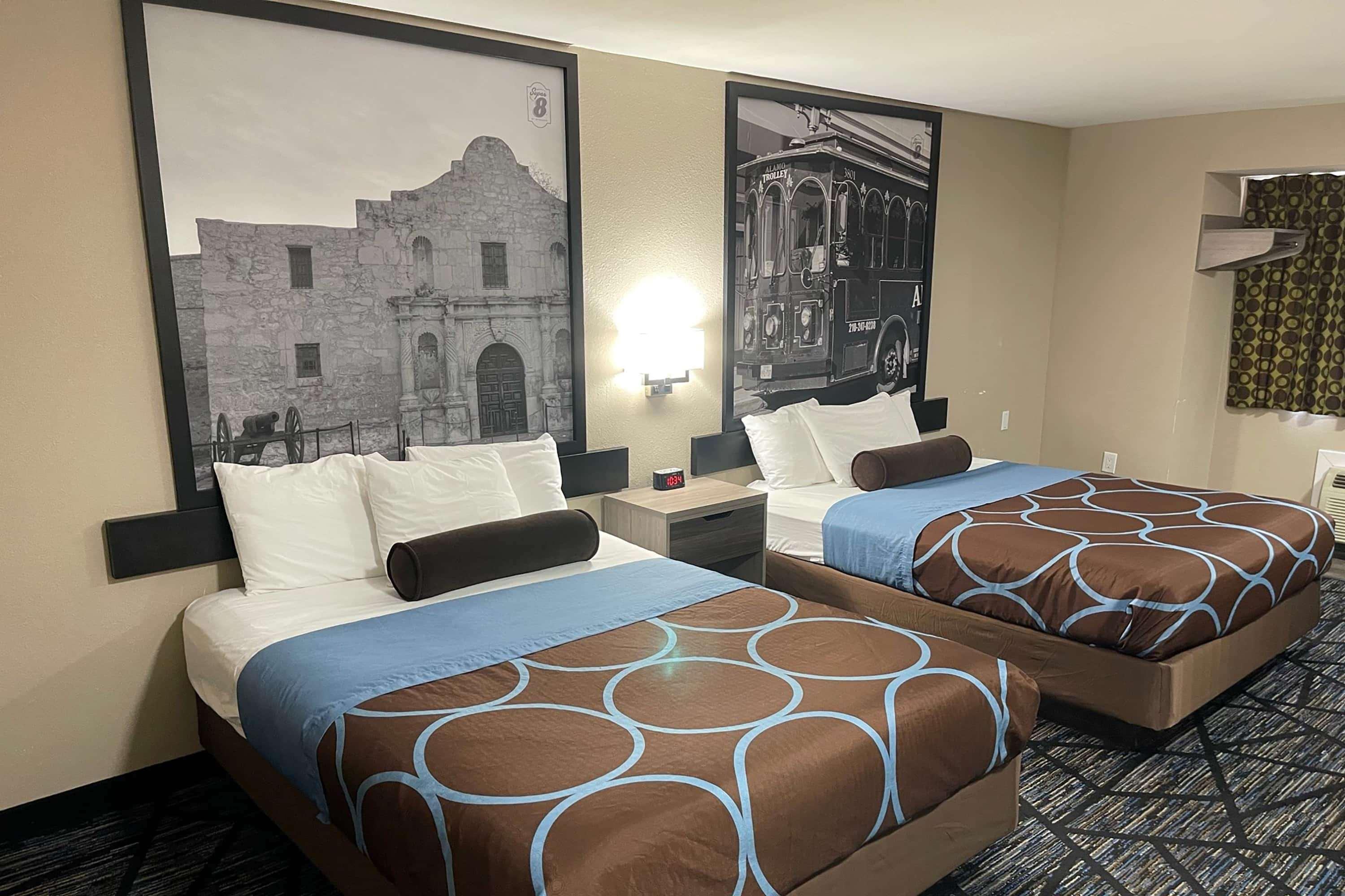 Super 8 By Wyndham Downtown Ne San Antonio