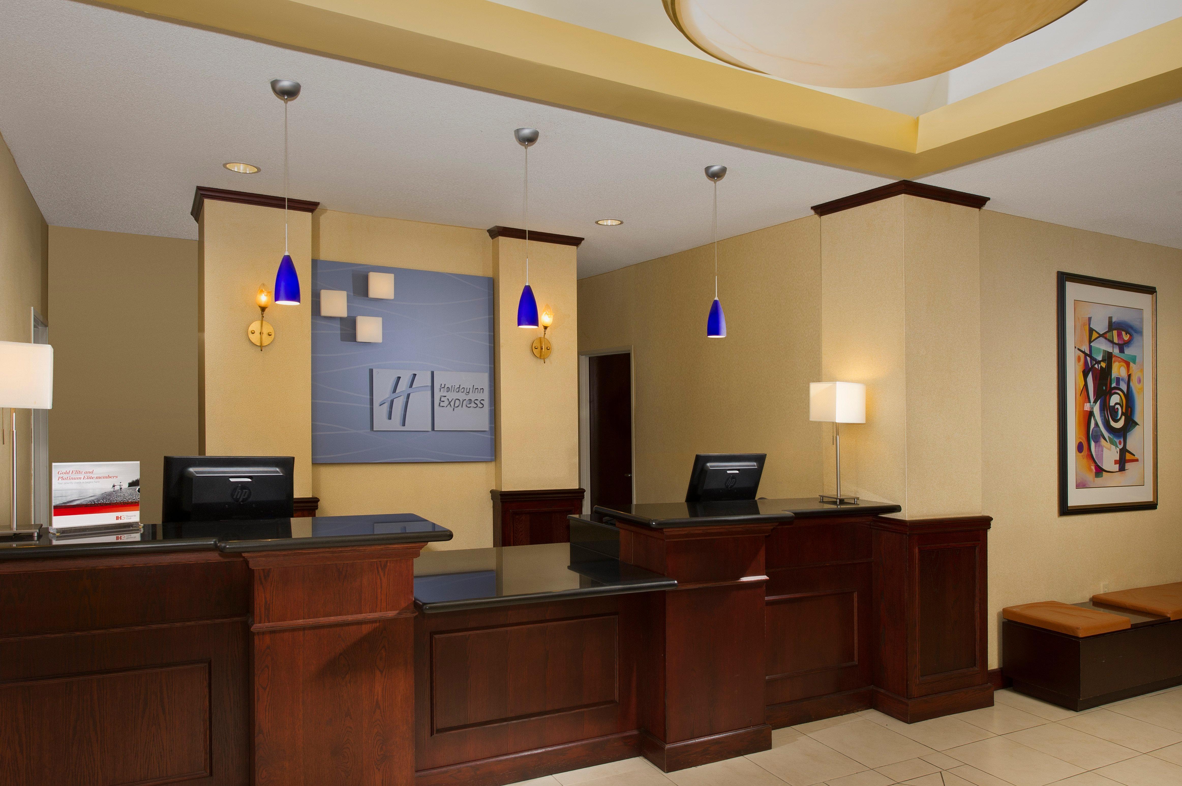 Hotel Express & West Sea World Area By Ihg
