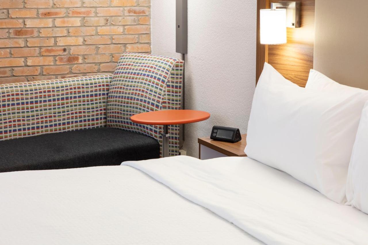 Express - Airport By Ihg