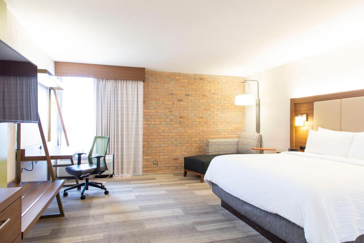 Hotel Express - Airport By Ihg San Antonio