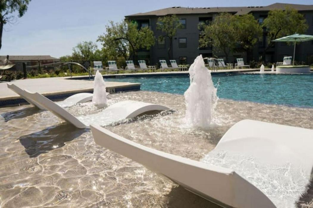 Apartment Lux - Free Wifi - Pool - Gym *