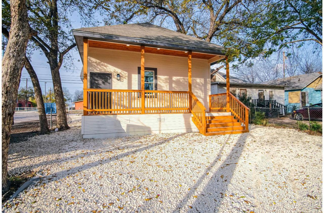 Magnificent 4br Near Famous Riverwalk And Downtown San Antonio