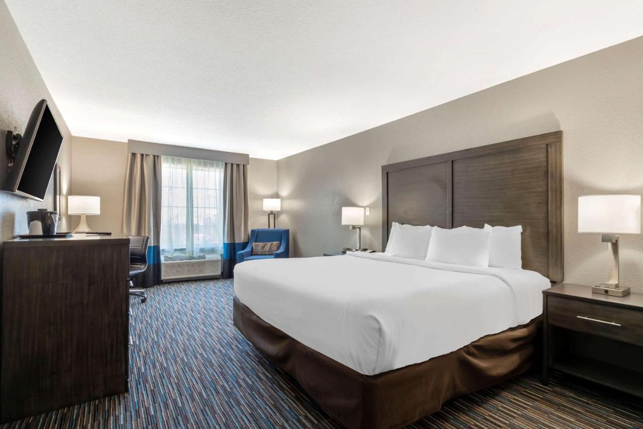 Comfort & Near Medical Center