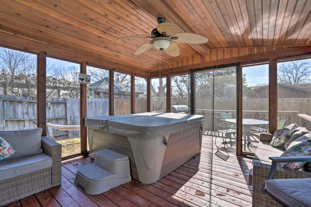 Holiday home With Pool, Near Lackland Afb! San Antonio