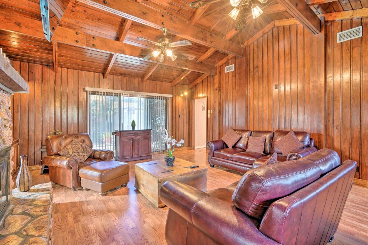 Holiday home With Pool, Near Lackland Afb! *