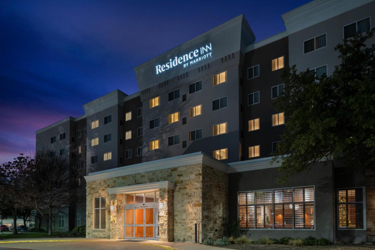 By Marriott Six Flags At The Rim Hotel 3*