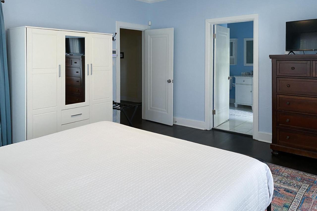Woodlawn Avenue Beauty Holiday home *
