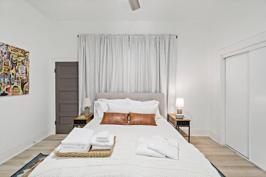 Villa Urban Elegance Retreat San Antonio