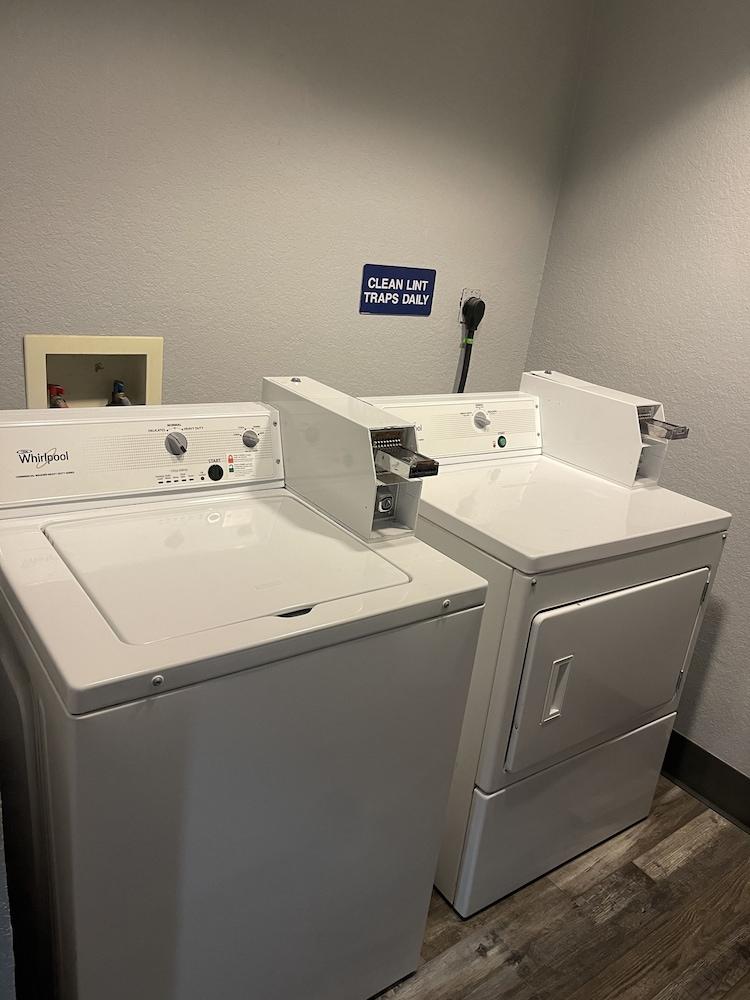 Super 8 By Wyndham Downtown Ne Hotel San Antonio