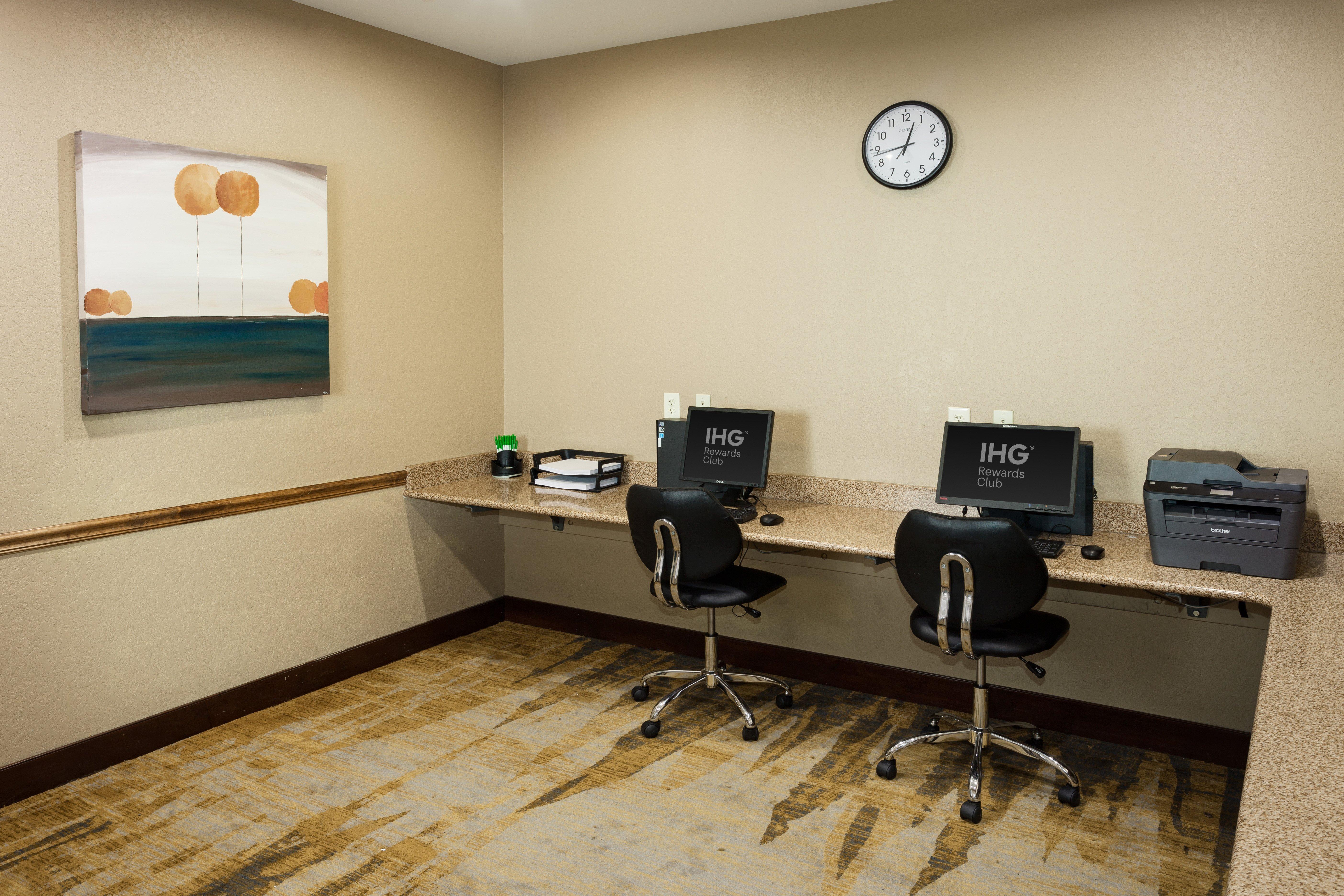 Northwest- Seaworld Area By Ihg Resort 3*