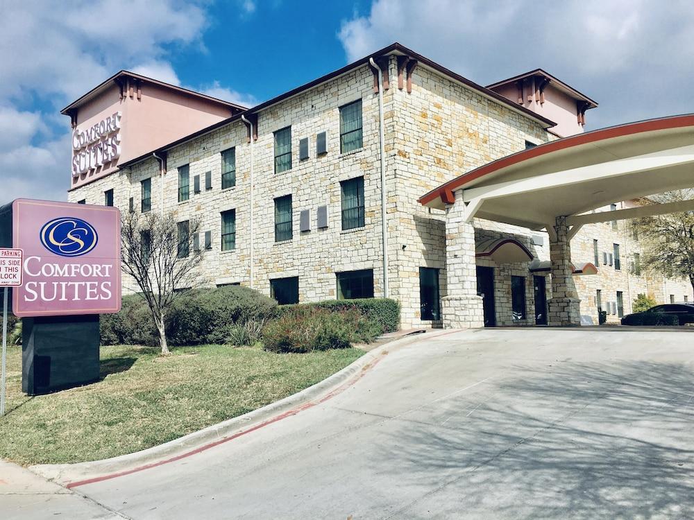 Comfort Near Seaworld 3*
