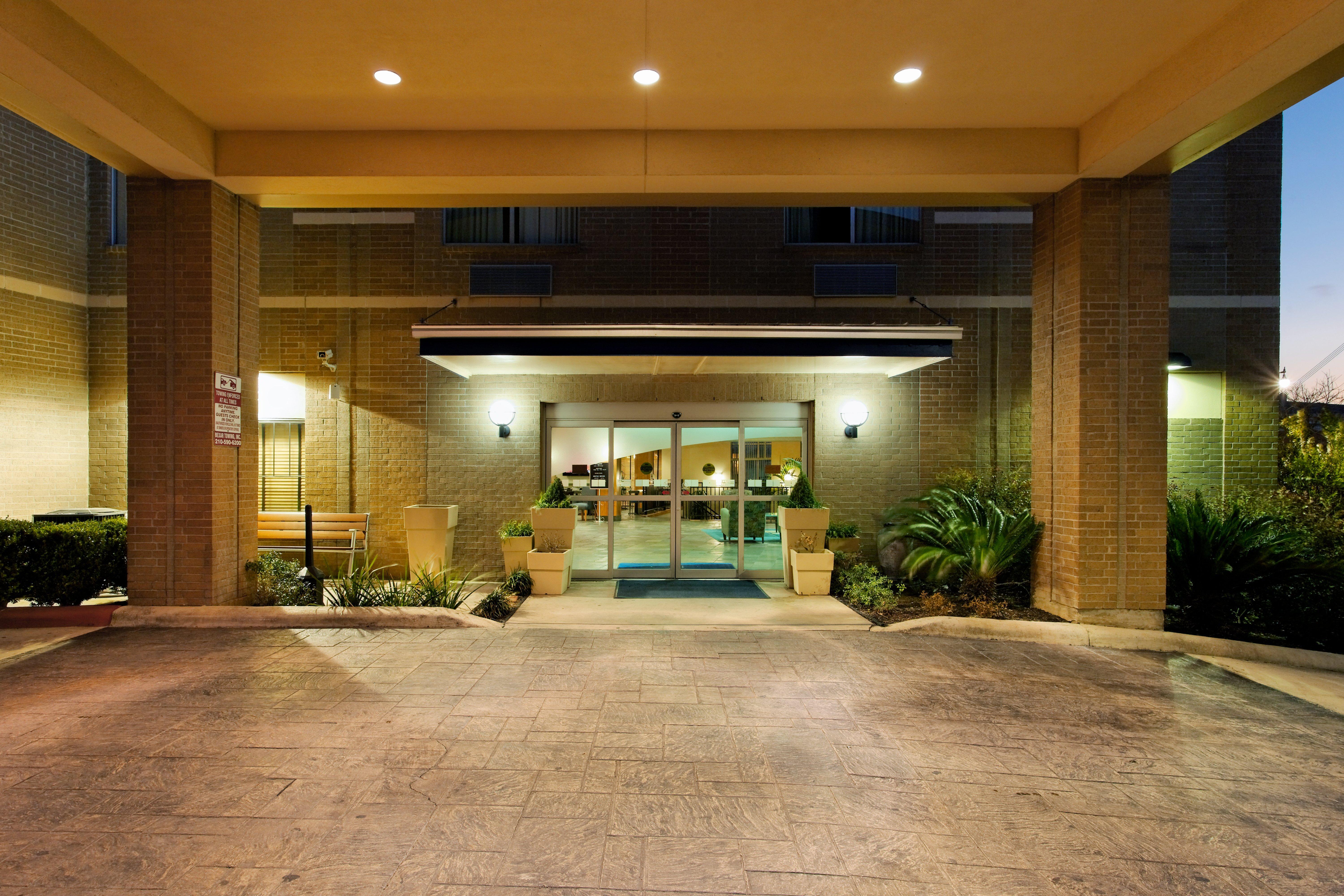 Express & - Rivercenter Area By Ihg Hotel San Antonio