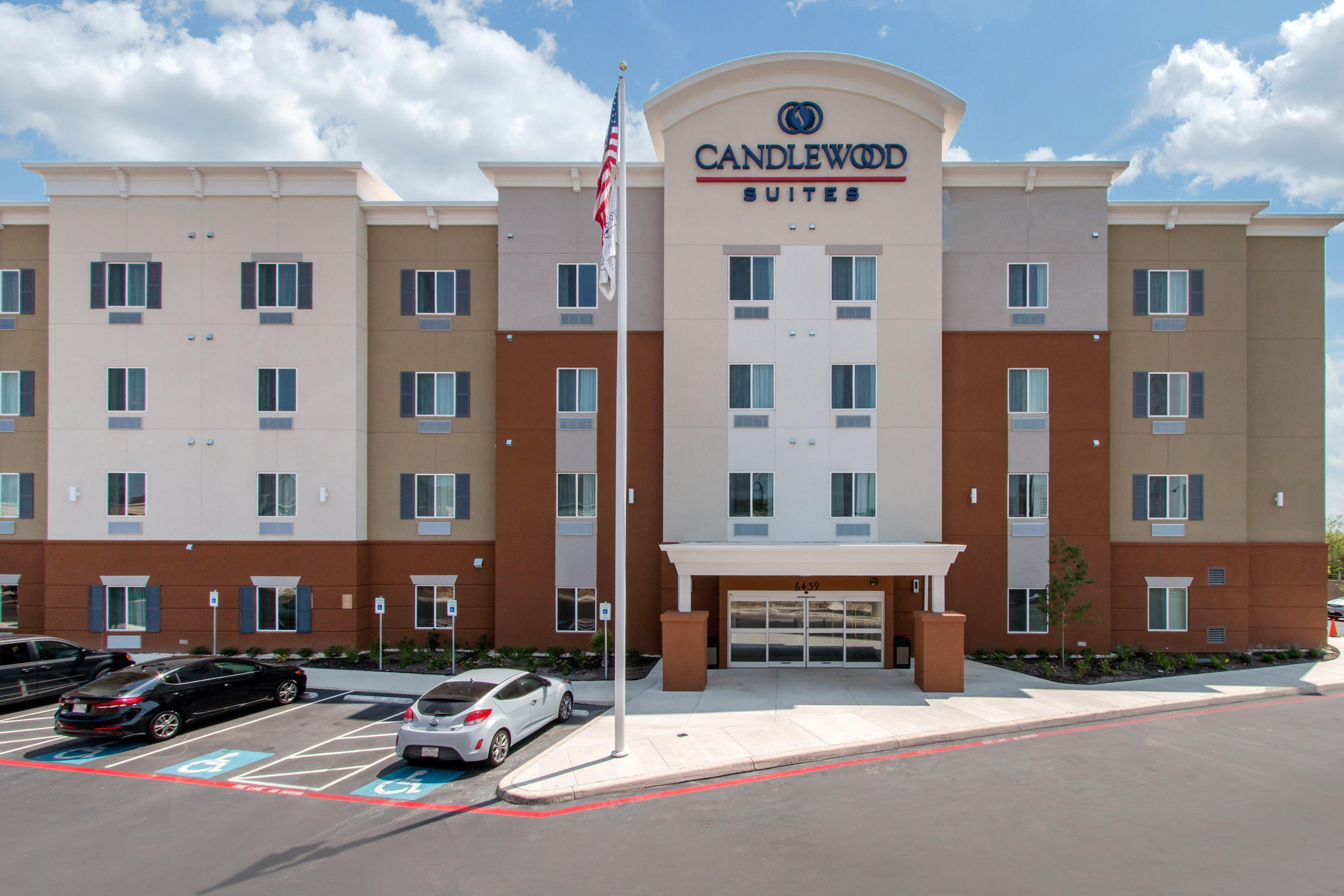 Candlewood - Lackland Afb Area By Ihg Hotel 3*