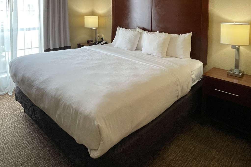 Comfort Near Seaworld San Antonio