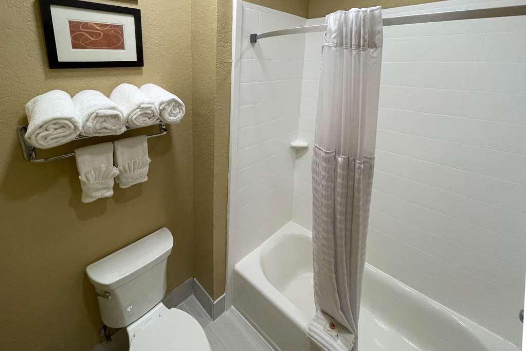 Hotel Comfort Near Seaworld