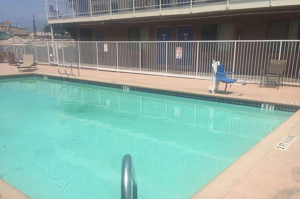 Hotel Travelodge By Wyndham Lackland Afb North 3*