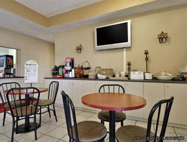 Hotel Days Inn by Wyndham San Antonio Northwest/Seaworld San Antonio