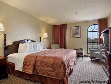 Days Inn by Wyndham San Antonio Northwest/Seaworld 2* San Antonio