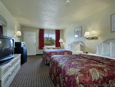 Days Inn by Wyndham San Antonio Northwest/Seaworld Hotel San Antonio