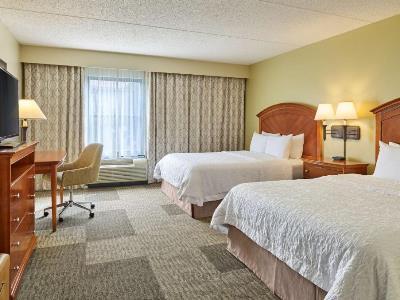 Hotel Hampton Stone Oak 3*