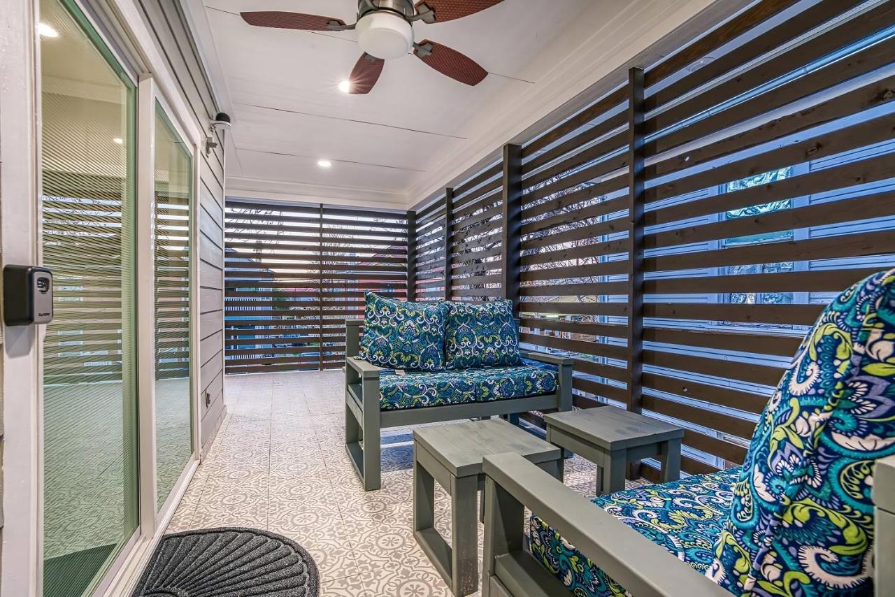 Villa Luxury 6br/5ba + Hot Tub Near Dt *