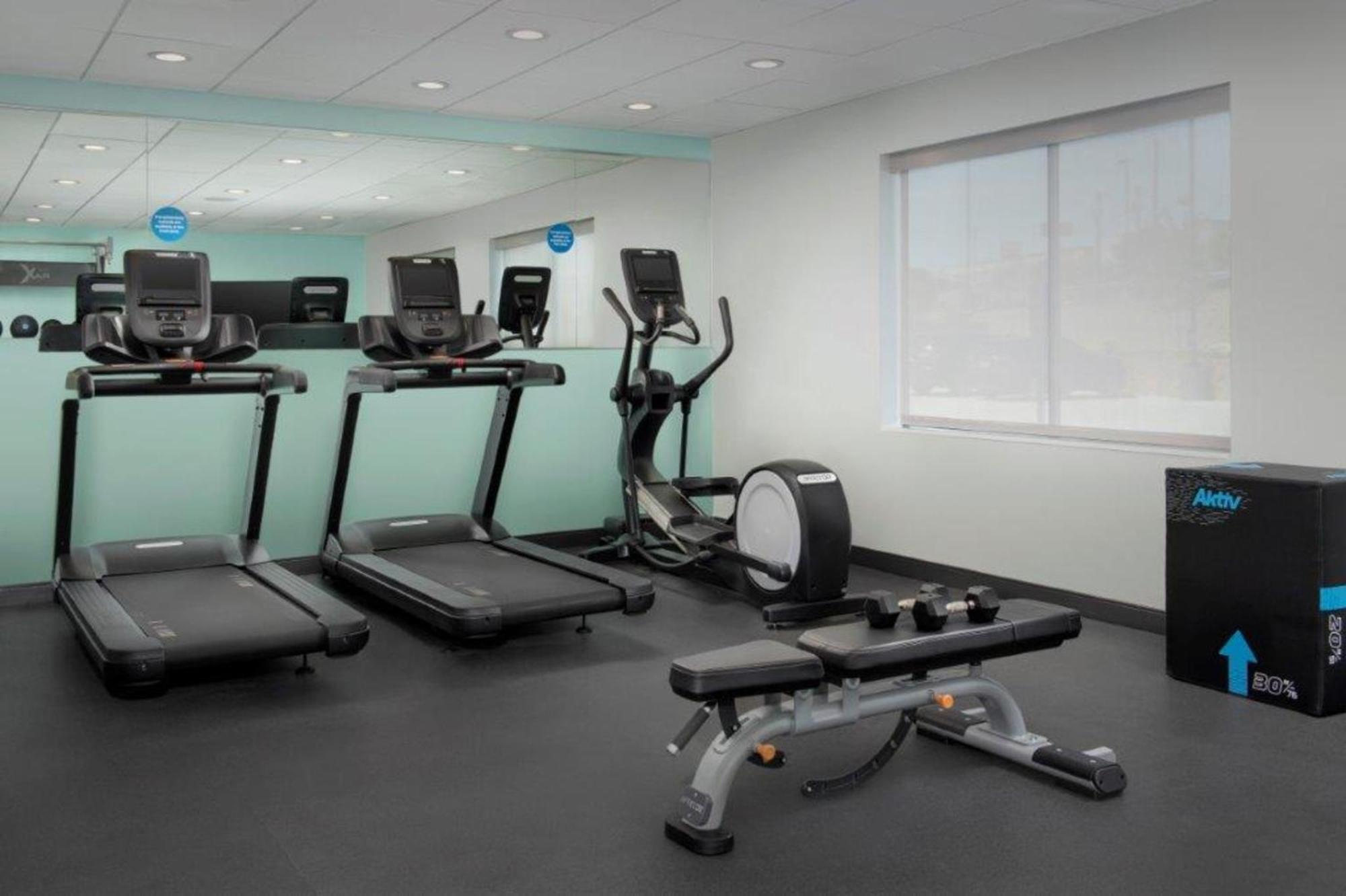 Tru By Hilton North Hotel 3*